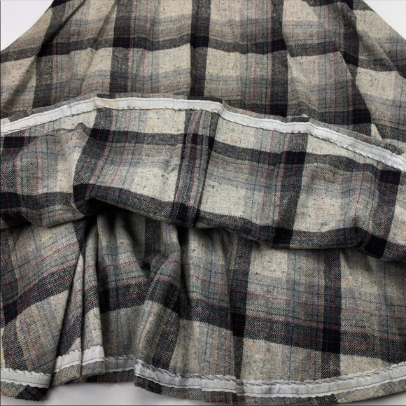 intage Wool Black, Gray & Multi Color Plaid Skirt - Picture 4 of 8